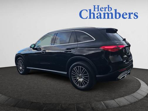 2025 Mercedes-Benz GLC 300 4MATIC