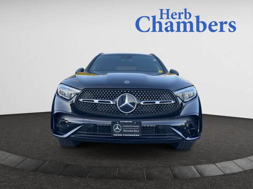 2025 Mercedes-Benz GLC 350e Base