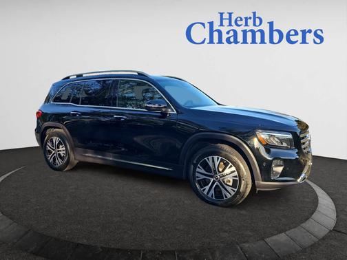 2025 Mercedes-Benz GLB 250 