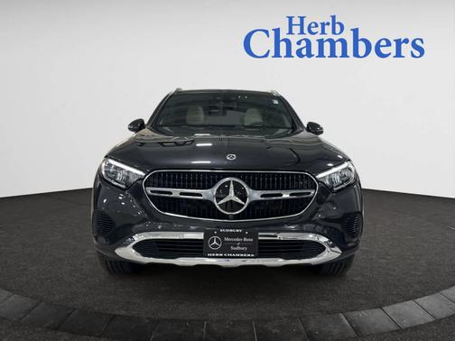 2025 Mercedes-Benz GLC 300 4MATIC