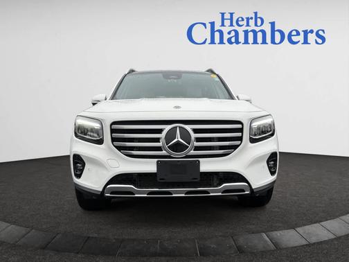 2025 Mercedes-Benz GLB 250