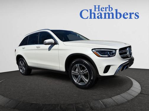 2022 Mercedes-Benz GLC 300