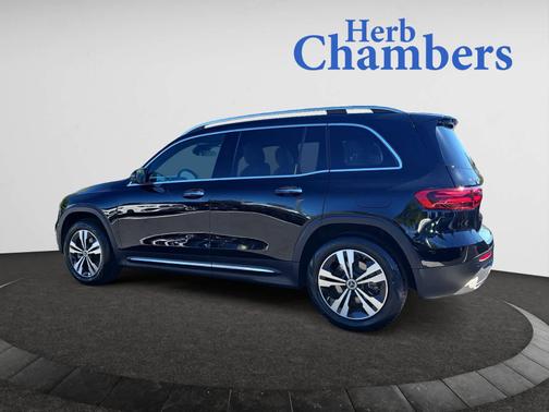2025 Mercedes-Benz GLB 250 4MATIC