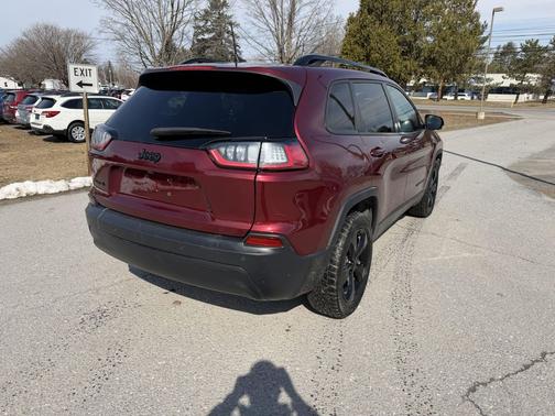 Velvet Red Pearlcoat 2020 Jeep Cherokee Altitude