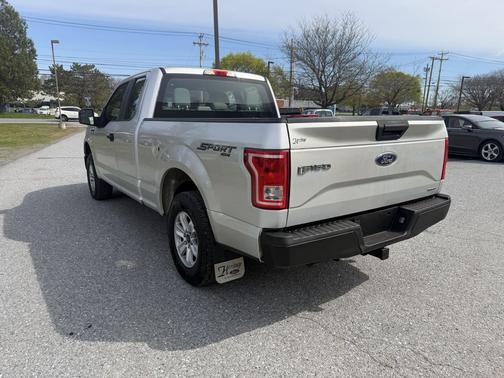 Ingot Silver Metallic 2015 Ford F-150 XLT