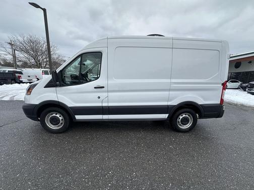 2018 Ford Transit-150 Base