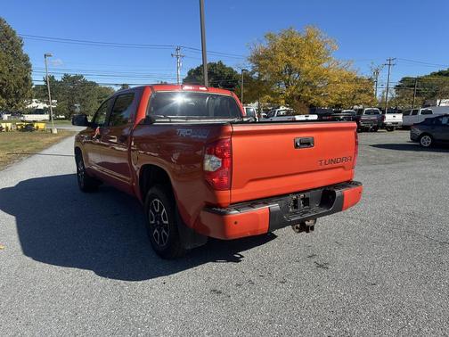 2016 Toyota Tundra SR5