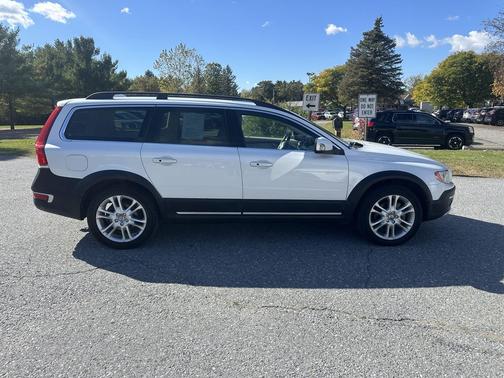 2016 Volvo XC70 T5 Premier