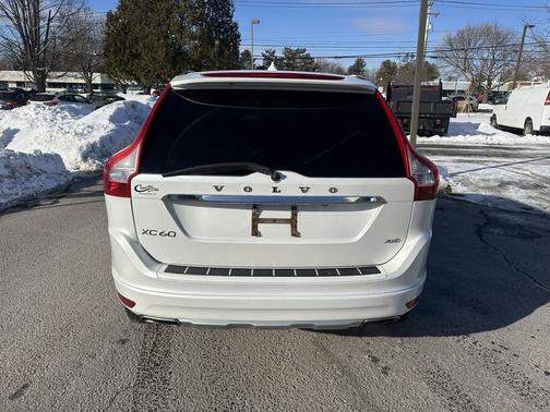 2015 Volvo XC60 3.2 Premier Plus