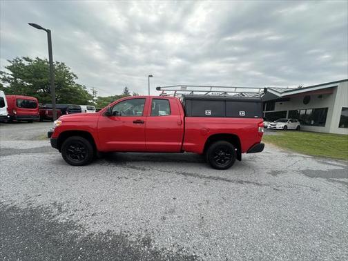 2016 Toyota Tundra SR