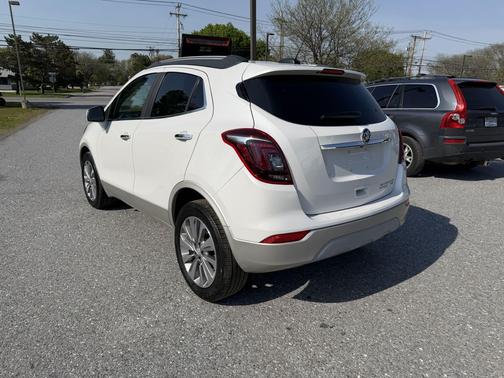 Summit White 2019 Buick Encore Preferred