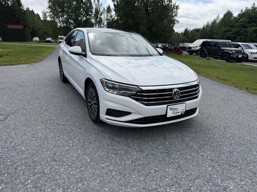 White 2019 Volkswagen Jetta 1.4T SE