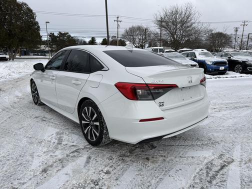 2022 Honda Civic EX