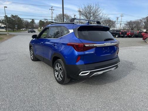 2022 Kia Seltos EX