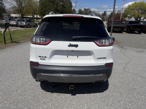 Bright White Clearcoat 2019 Jeep Cherokee Limited