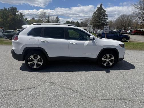 Bright White Clearcoat 2019 Jeep Cherokee Limited