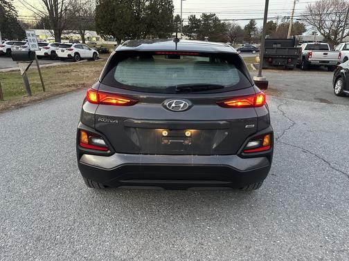 2021 Hyundai KONA SE