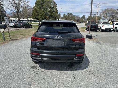 2024 Audi Q3 Premium 45 TFSI S line quattro Tiptronic