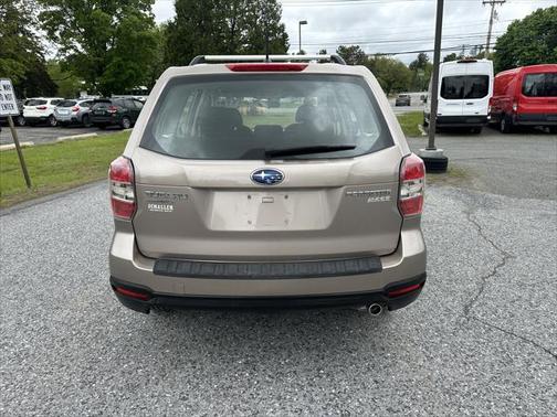2014 Subaru Forester 2.5i
