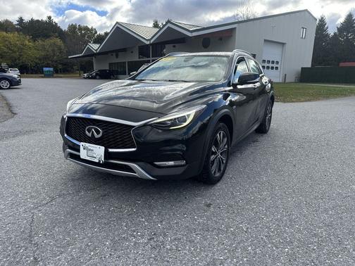 2019 INFINITI QX30 ESSENTIAL