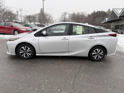 2017 Toyota Prius Prime Plus
