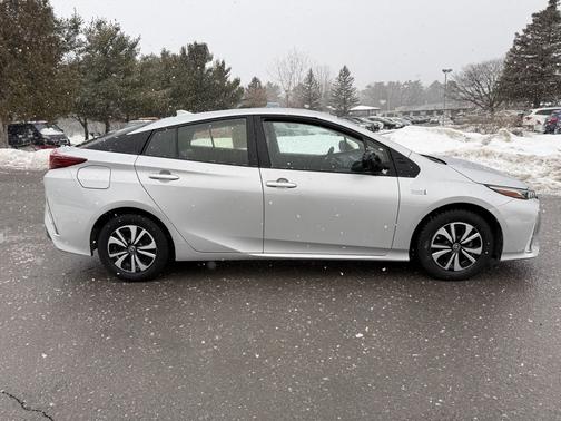 2017 Toyota Prius Prime Plus