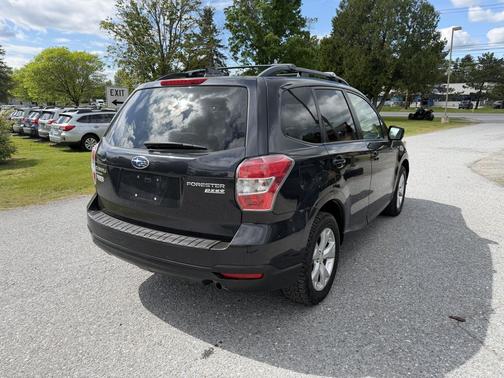 Dark Gray Metallic 2016 Subaru Forester 2.5i Premium