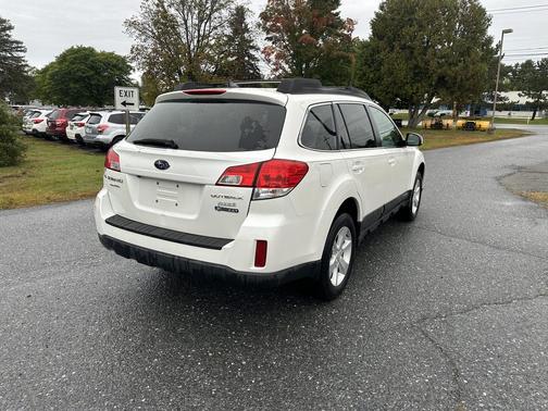 2014 Subaru Outback 2.5i Premium