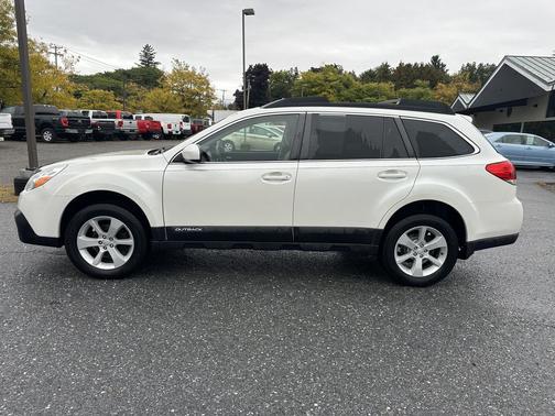 2014 Subaru Outback 2.5i Premium