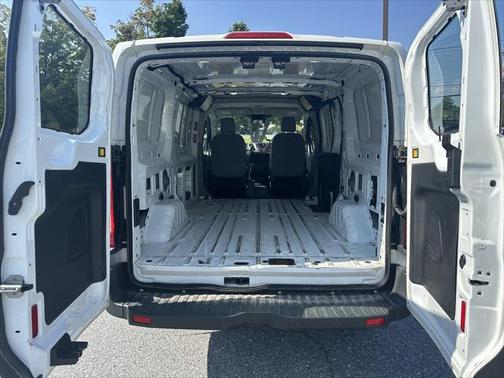 2018 Ford Transit-250 Base