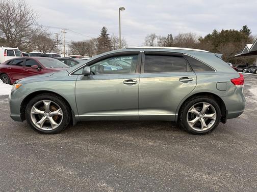 2012 Toyota Venza LE