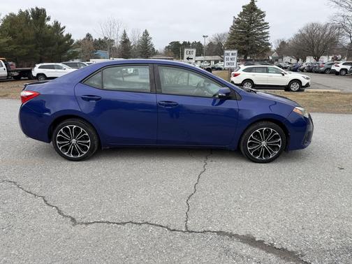 Blue Crush Metallic 2015 Toyota Corolla S Plus