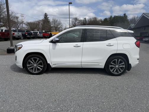 Summit White 2018 GMC Terrain Denali