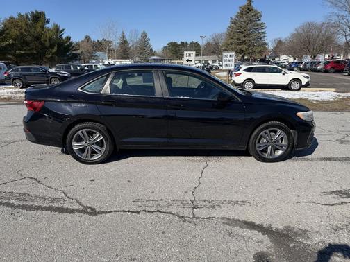 2023 Volkswagen Jetta 1.5T SE