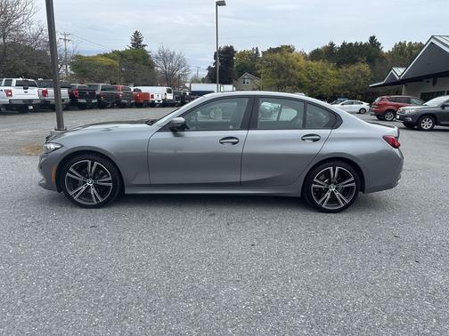 2023 BMW 330 xDrive