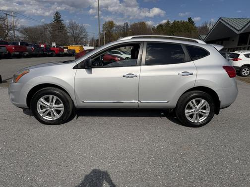Brilliant Silver 2015 Nissan Rogue Select S