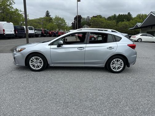 2018 Subaru Impreza 2.0i Premium