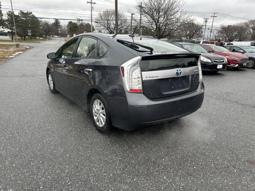 2012 Toyota Prius Plug-in Base