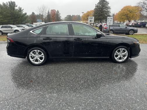 2024 Honda Accord LX 1.5T