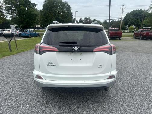 2016 Toyota RAV4 SE