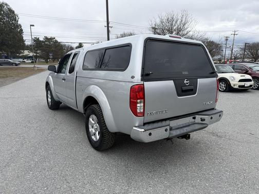 Brilliant Silver 2013 Nissan Frontier SV