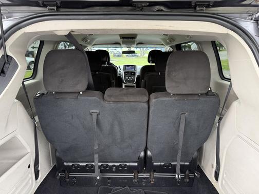 Granite Crystal Metallic Clearcoat 2016 Dodge Grand Caravan SXT
