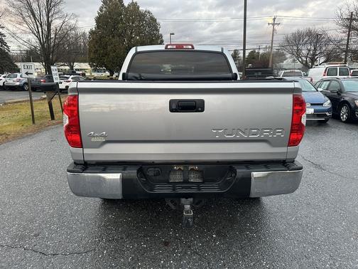 2015 Toyota Tundra SR5