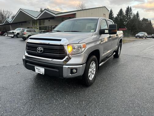 2015 Toyota Tundra SR5