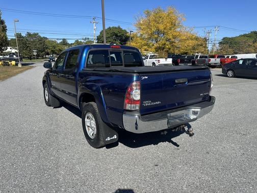 2015 Toyota Tacoma Base