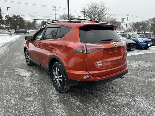 2016 Toyota RAV4 LE