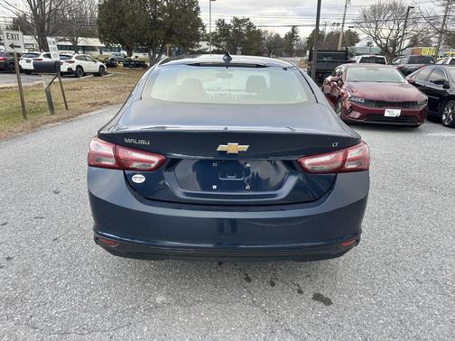 2020 Chevrolet Malibu FWD LT