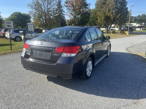 2011 Subaru Legacy Premium