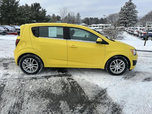 2016 Chevrolet Sonic LT