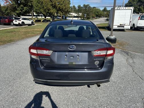 2017 Subaru Impreza 2.0i Premium